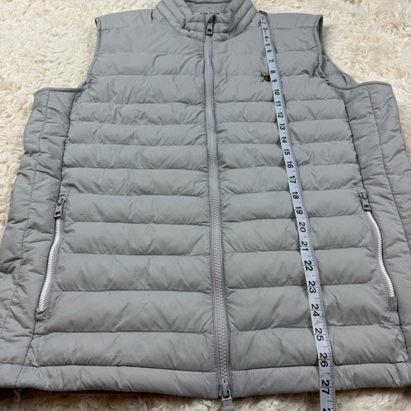 Peter Millar All Course Vest Size M - Picture 3 of 13